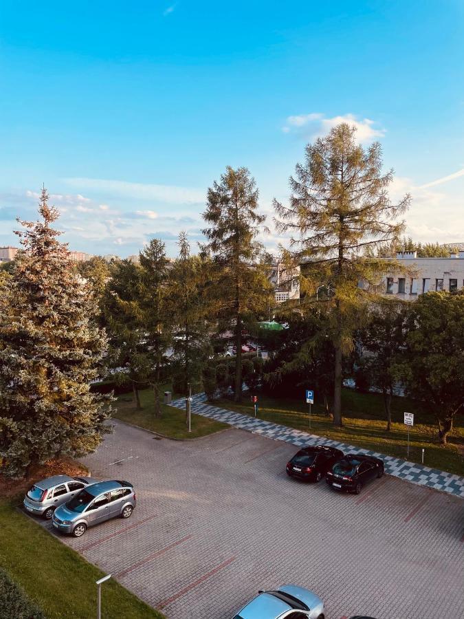 Apartamenty Zlota 15-Lotnicza Street Kielce Kültér fotó